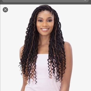 Meet your Posher, Dennis